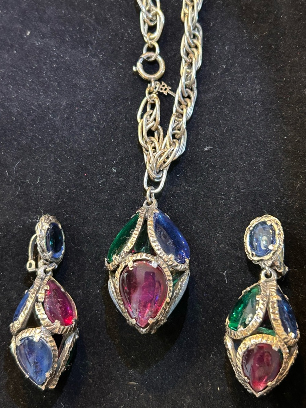 Vintage Signed Trifari Bracelet & Earrings Set Silver Tone Statement Demi Parure